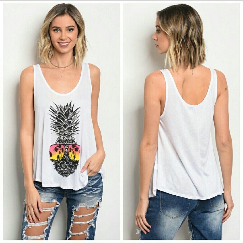 LAST ONE! Pineapple sunglasses graphic tank - Picture 2 of 8